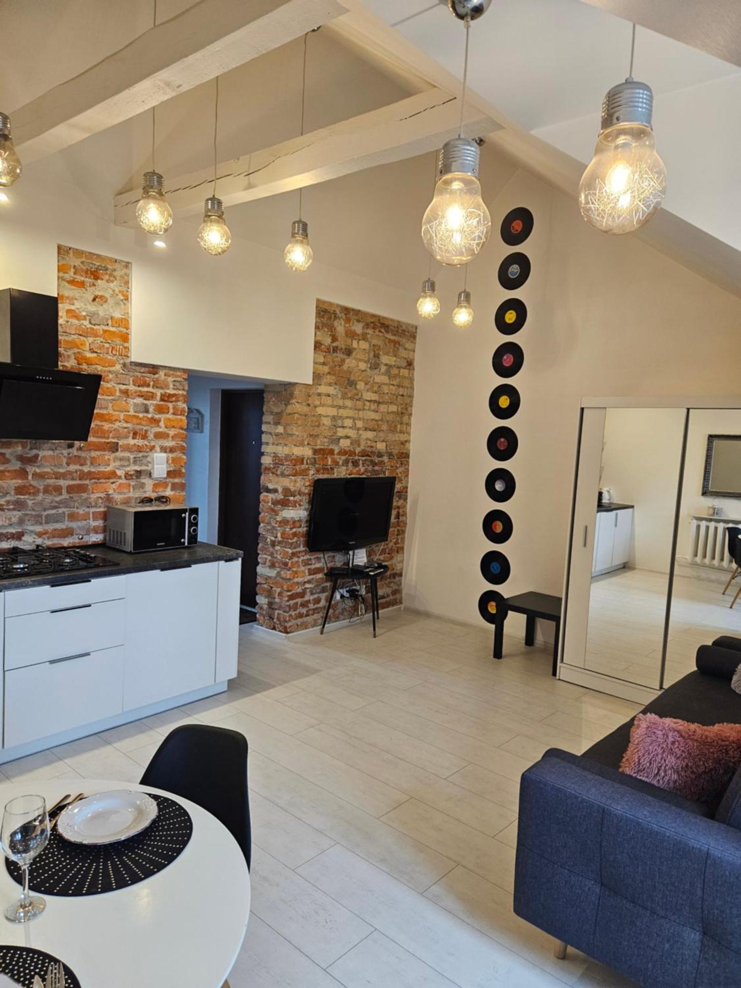 Ferienwohnung Art Vinyl Loft Białystok Exterior foto